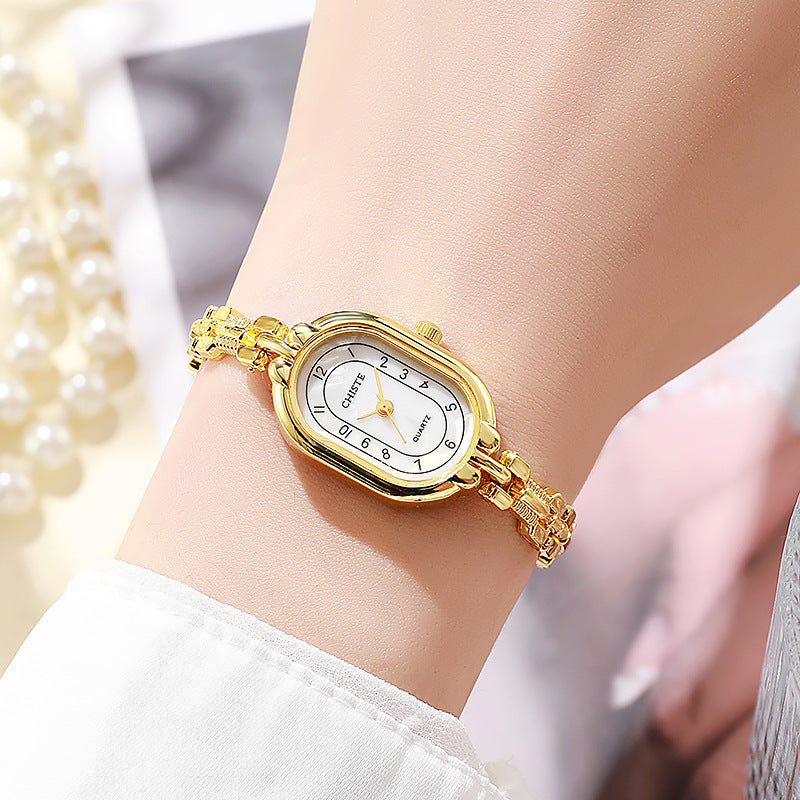 Retro Oval Women’s Bracelet Watch – Elegant Fritillary Style