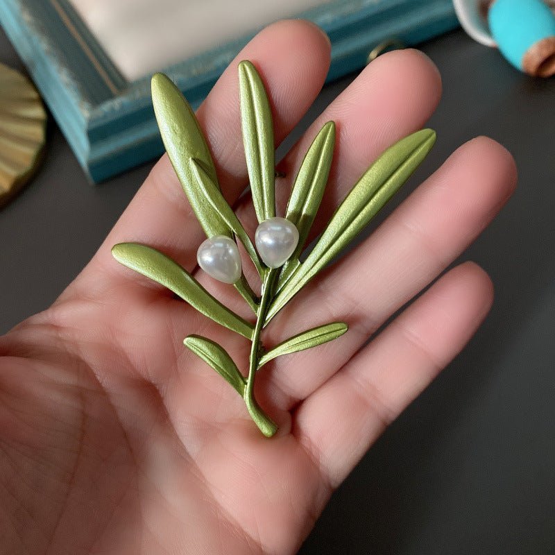 Creative All - Match Green Plant Flower Pearl Brooch - Elysian Bijoux