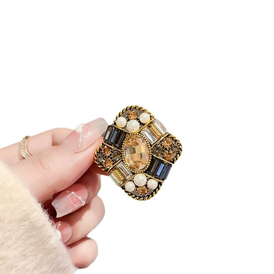 New Alloy Brooch – High - End Niche Corsage Pin for Suits & Coats - Elysian Bijoux