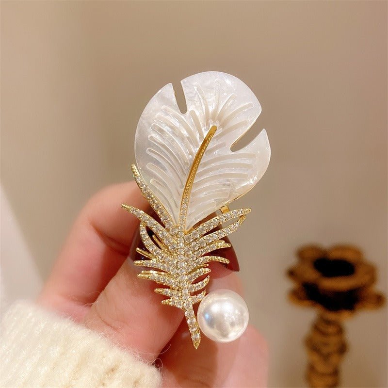 New Alloy Brooch – High - End Niche Corsage Pin for Suits & Coats - Elysian Bijoux