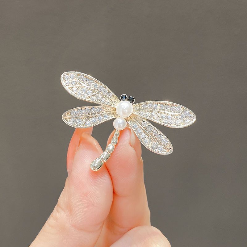 New Alloy Brooch – High - End Niche Corsage Pin for Suits & Coats - Elysian Bijoux