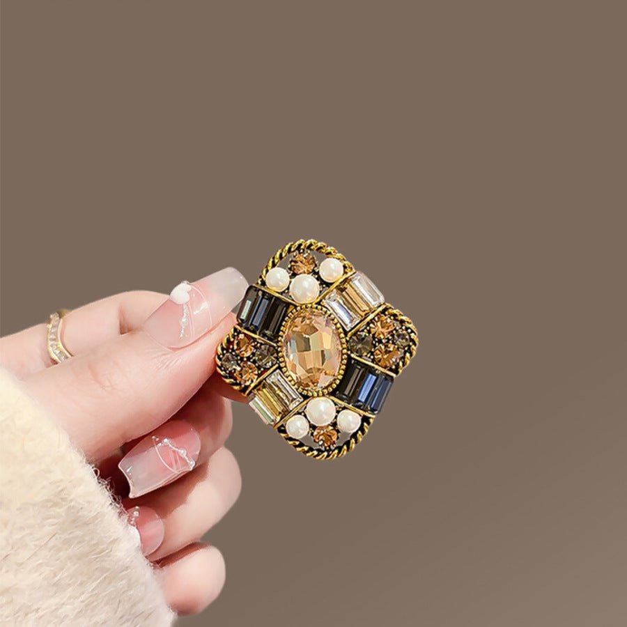 New Alloy Brooch – High - End Niche Corsage Pin for Suits & Coats - Elysian Bijoux